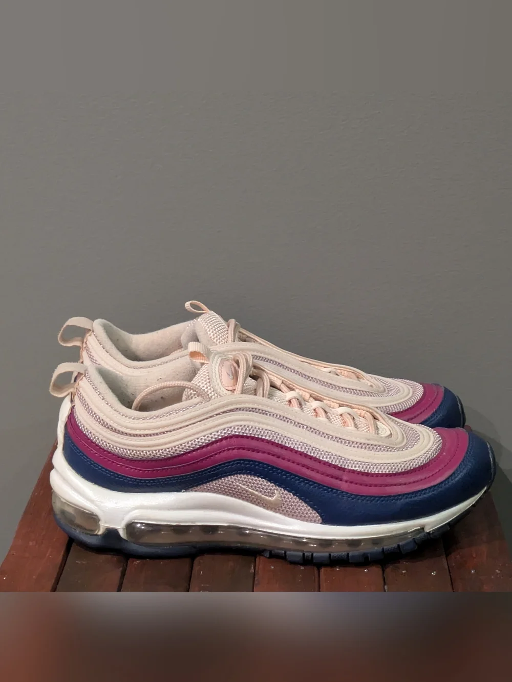 Nike Air Max 97 in Plum Chalk Women's US Size 8 - Picture 1 of 6